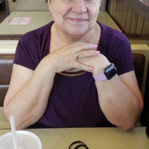 Meet your Posher, Rossana